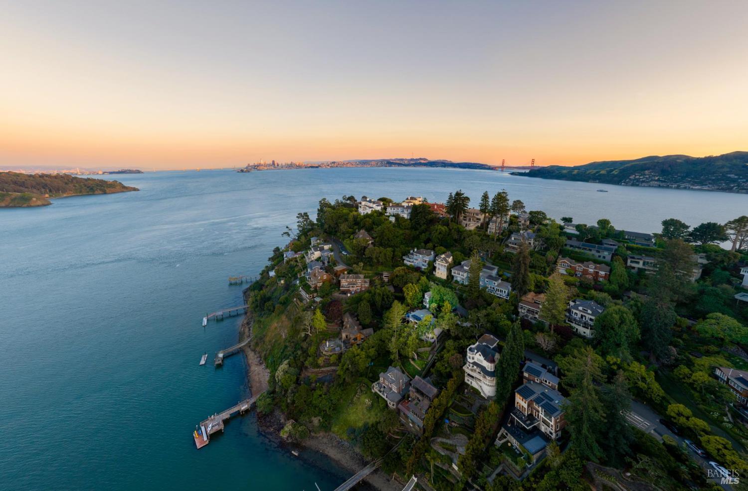 290 Beach Road Belvedere, CA 94920 - Photo 68 of 77