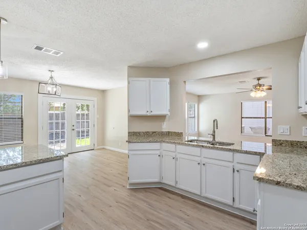$1,700 | 7622 Alverstone Way, San Antonio, TX 78250