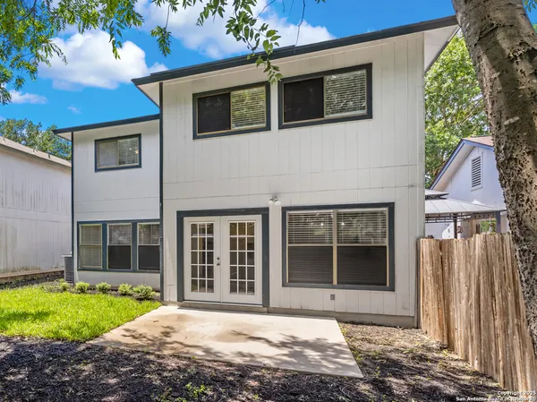 $1,700 | 7622 Alverstone Way, San Antonio, TX 78250