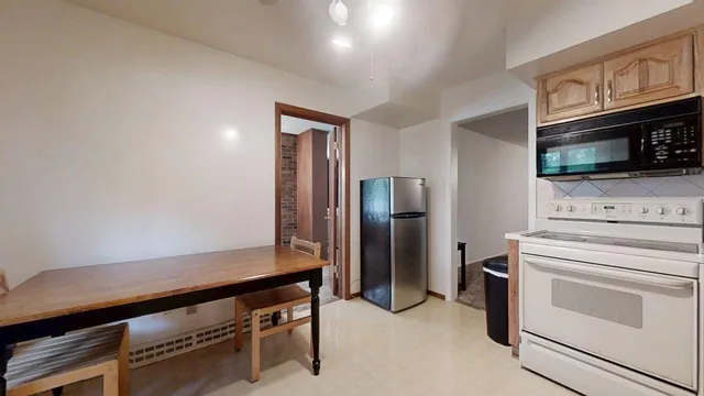 $245,000 | 2501 Melrose Drive, Champaign, IL 61820