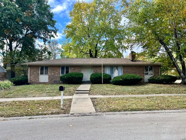 $245,000 | 2501 Melrose Drive, Champaign, IL 61820