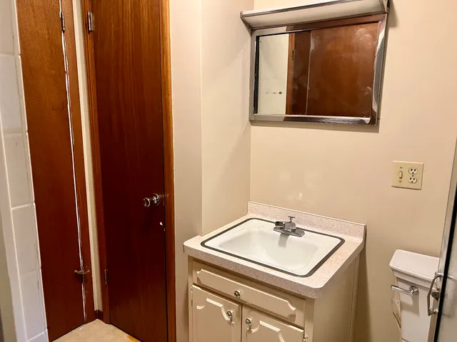 $245,000 | 2501 Melrose Drive, Champaign, IL 61820