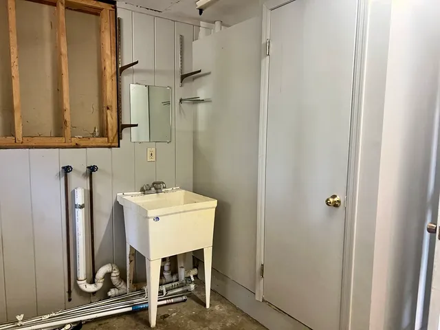 $245,000 | 2501 Melrose Drive, Champaign, IL 61820