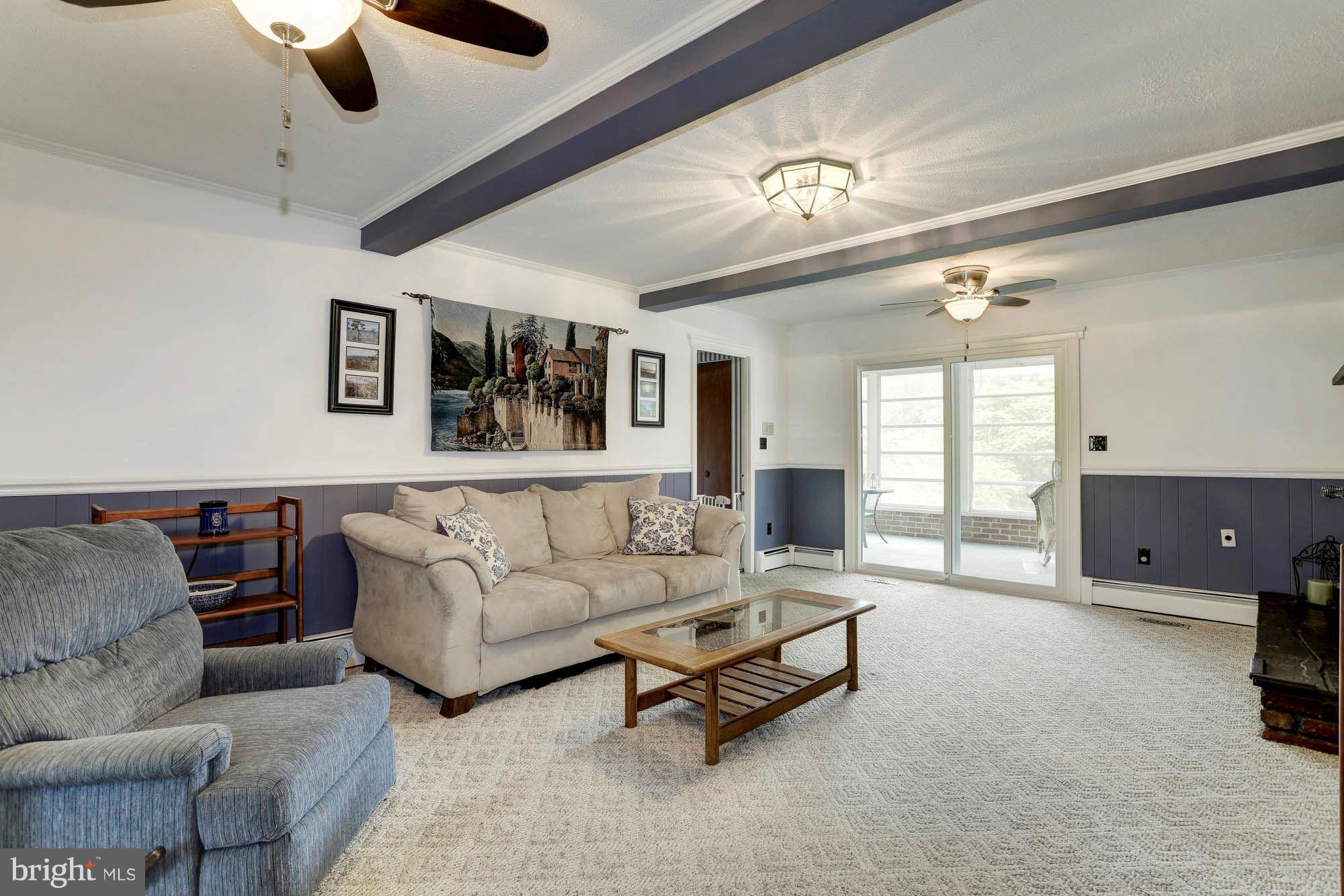 9105 Gue Road Damascus, MD 20872 - Photo 8 of 30 Family Room