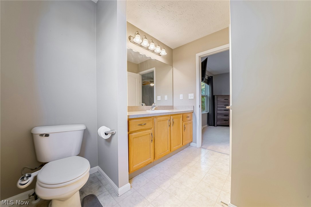 5562 Ridgeview Boulevard North Ridgeville, OH 44039 - Photo 19 of 44