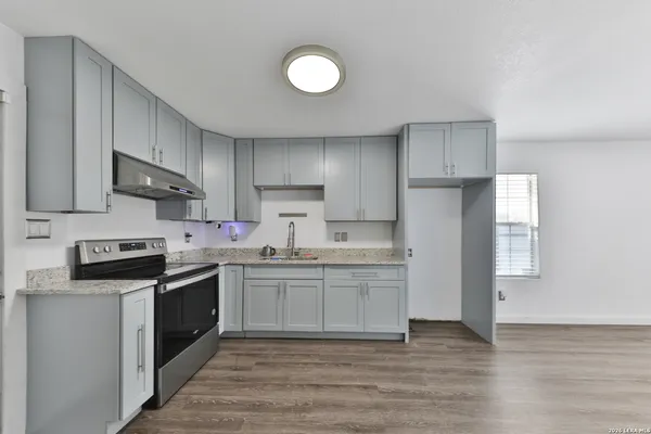 $1,775 | 422 Wagner Avenue, San Antonio, TX 78211