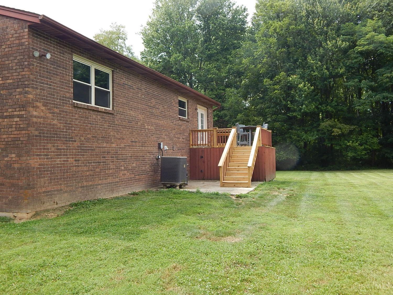 3558 Clover Road Bethel, OH 45106 - Photo 6 of 30 Gallery Image 6