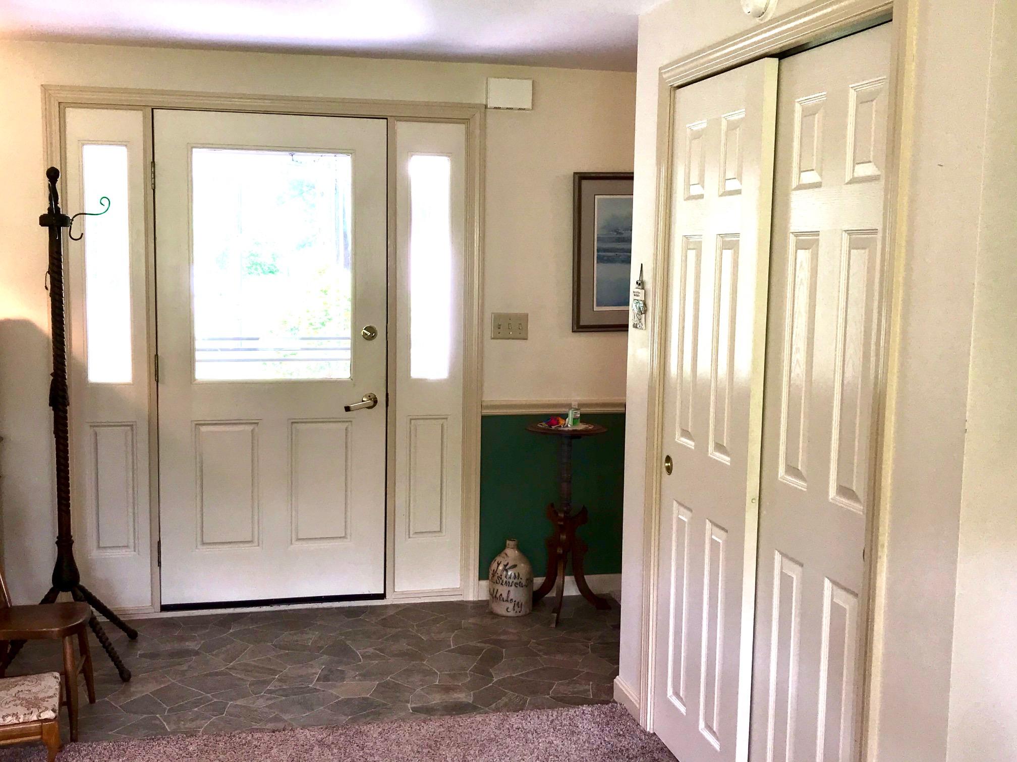 6 Riverside Place Kennebunk, ME 04043 - Photo 7 of 59 Front entry
