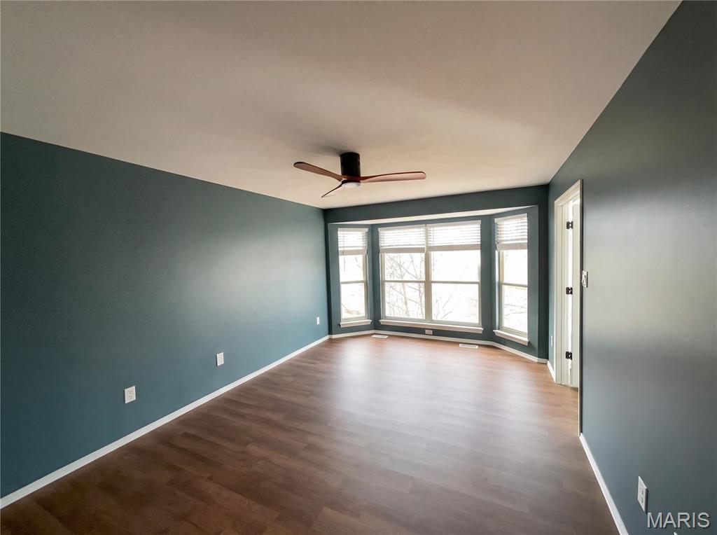 519 Steepleton Court Ballwin, MO 63021 - Photo 11 of 26