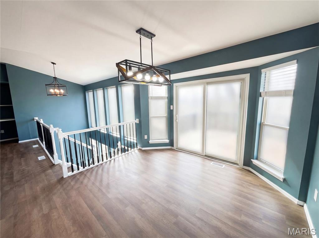 519 Steepleton Court Ballwin, MO 63021 - Photo 13 of 26