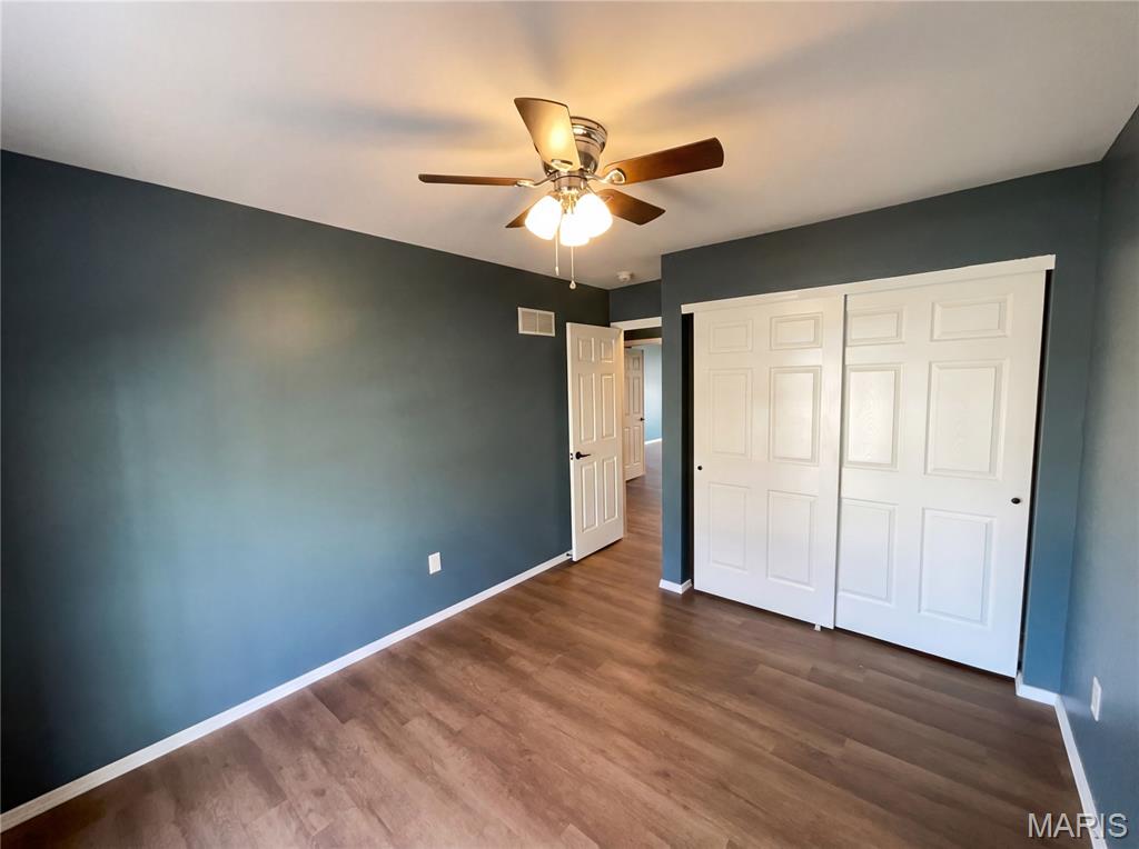 519 Steepleton Court Ballwin, MO 63021 - Photo 14 of 26