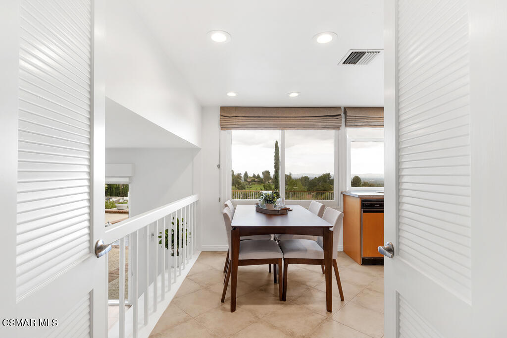 19364 Pauma Valley Drive Porter Ranch, CA 91326 - Photo 19 of 53