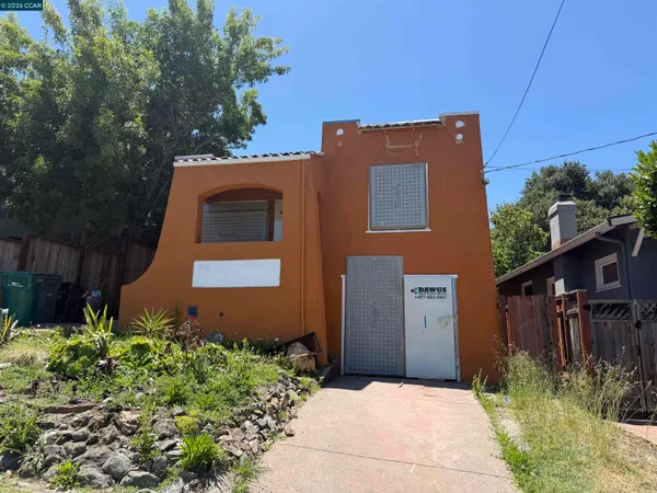 $549,900 | 4475 Redding Street, Oakland, CA 94619