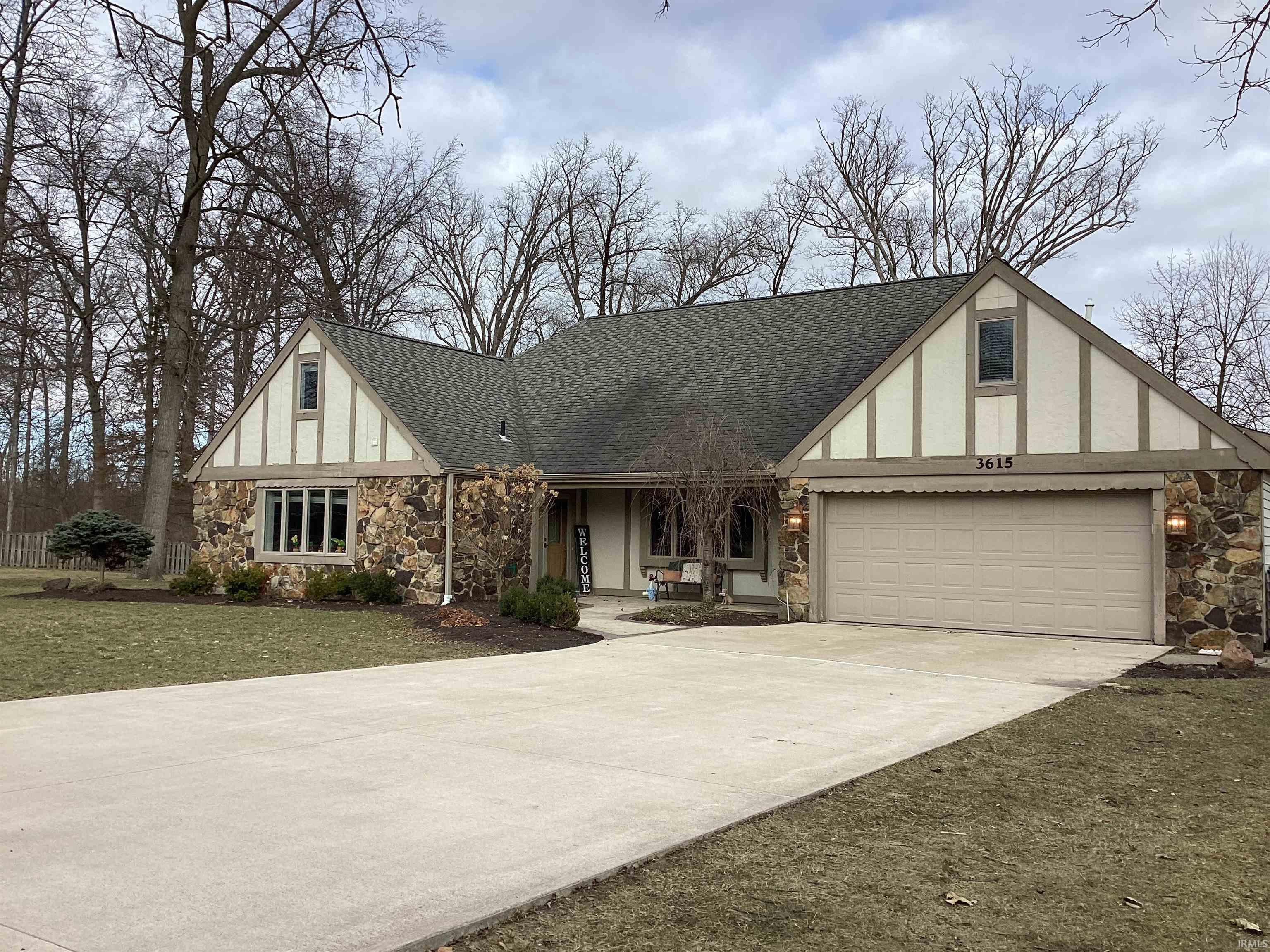 3615 Shady Lane Decatur, IN 46733 - Photo 2 of 36