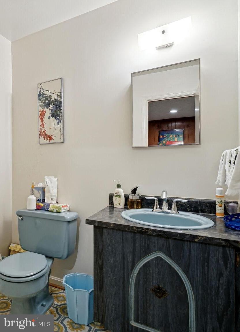 2403 Bugle Lane Reston, VA 20191 - Photo 22 of 23