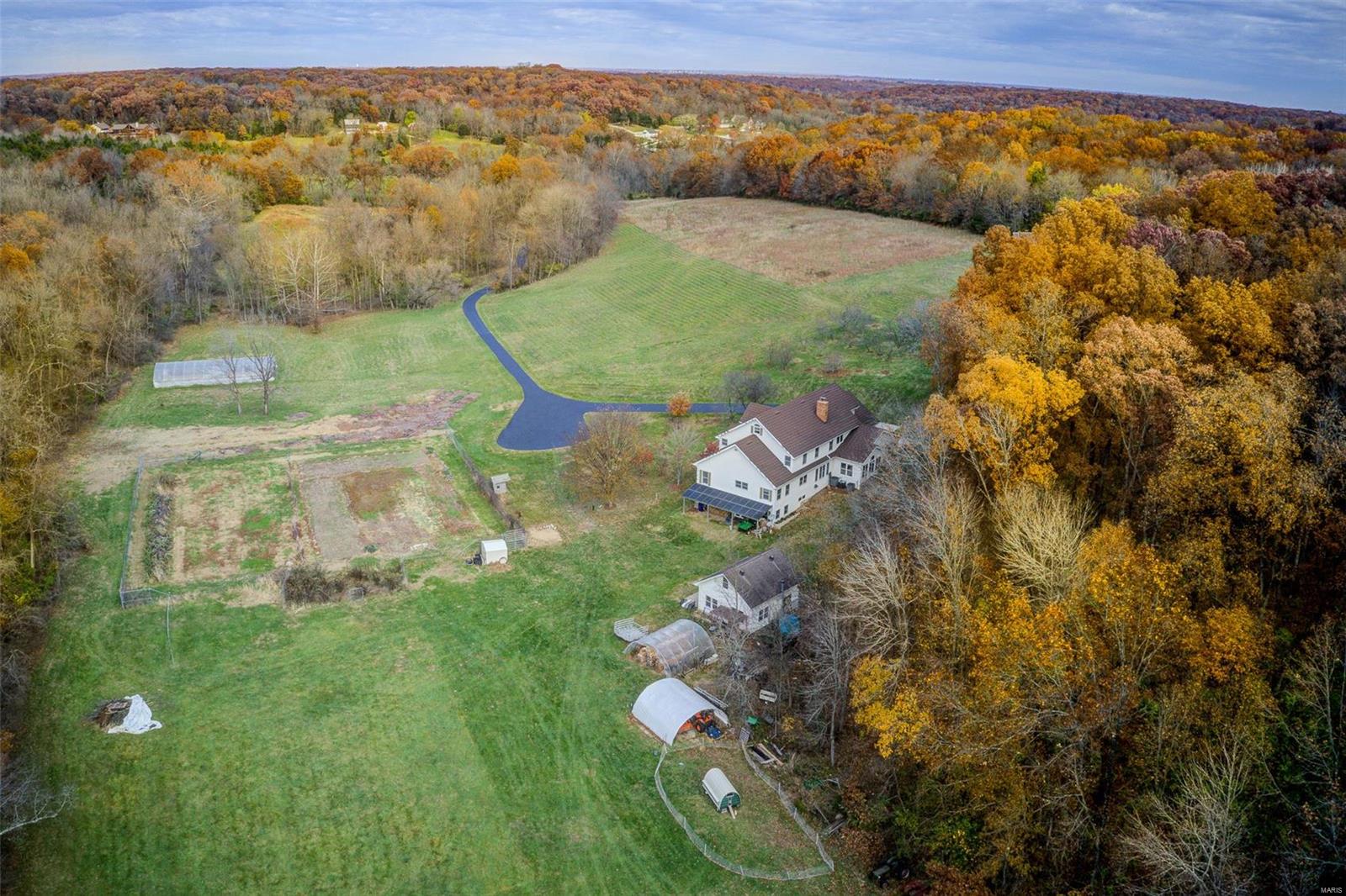 18320 Rieger Road Wildwood, MO 63005 - Photo 7 of 67