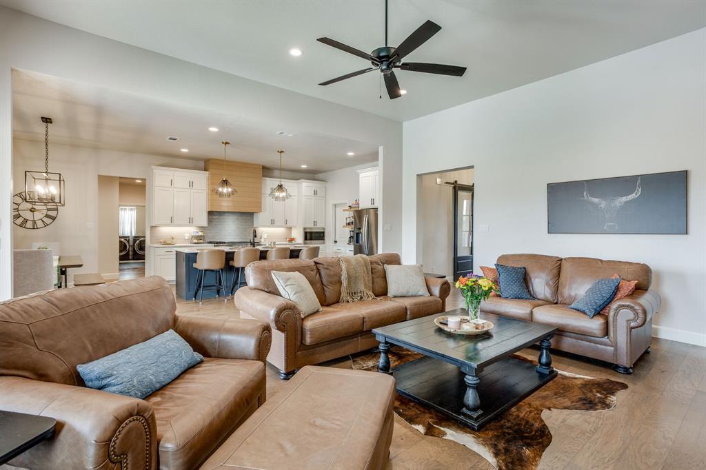 216 Greene Road Weatherford, TX 76087 - Photo 6 of 38 Gallery Image 6