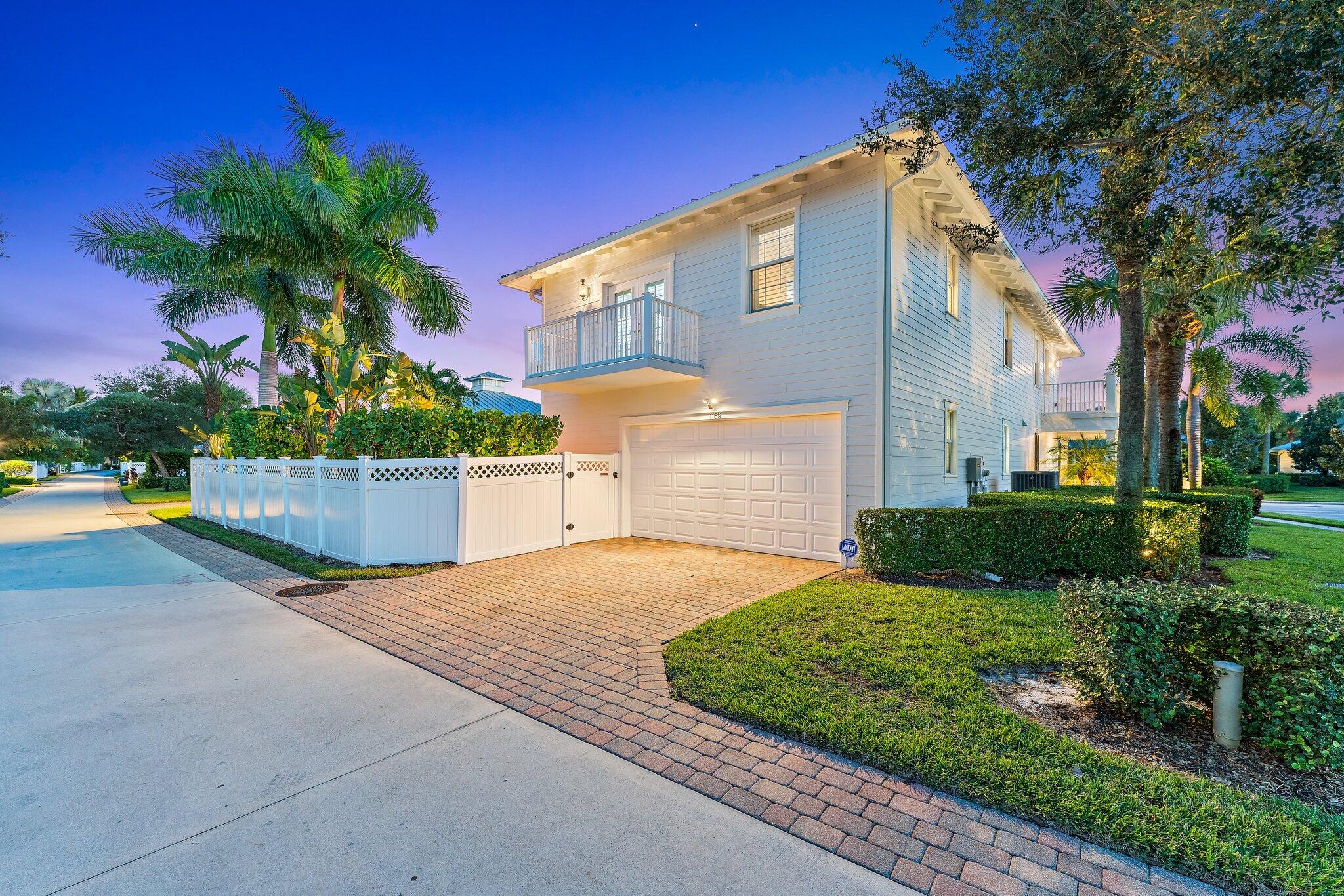 1169 Tropical Drive Jupiter, FL 33458 - Photo 108 of 113 Rear Exterior