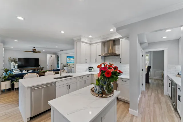 $2,599,000 | 1169 Tropical Drive, Jupiter, FL 33458