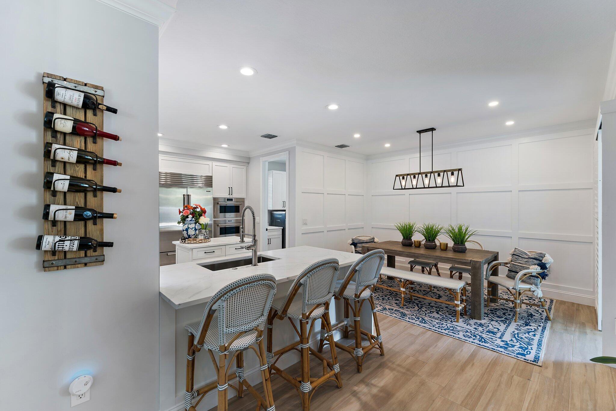 1169 Tropical Drive Jupiter, FL 33458 - Photo 25 of 113 Kitchen | Casual Dining