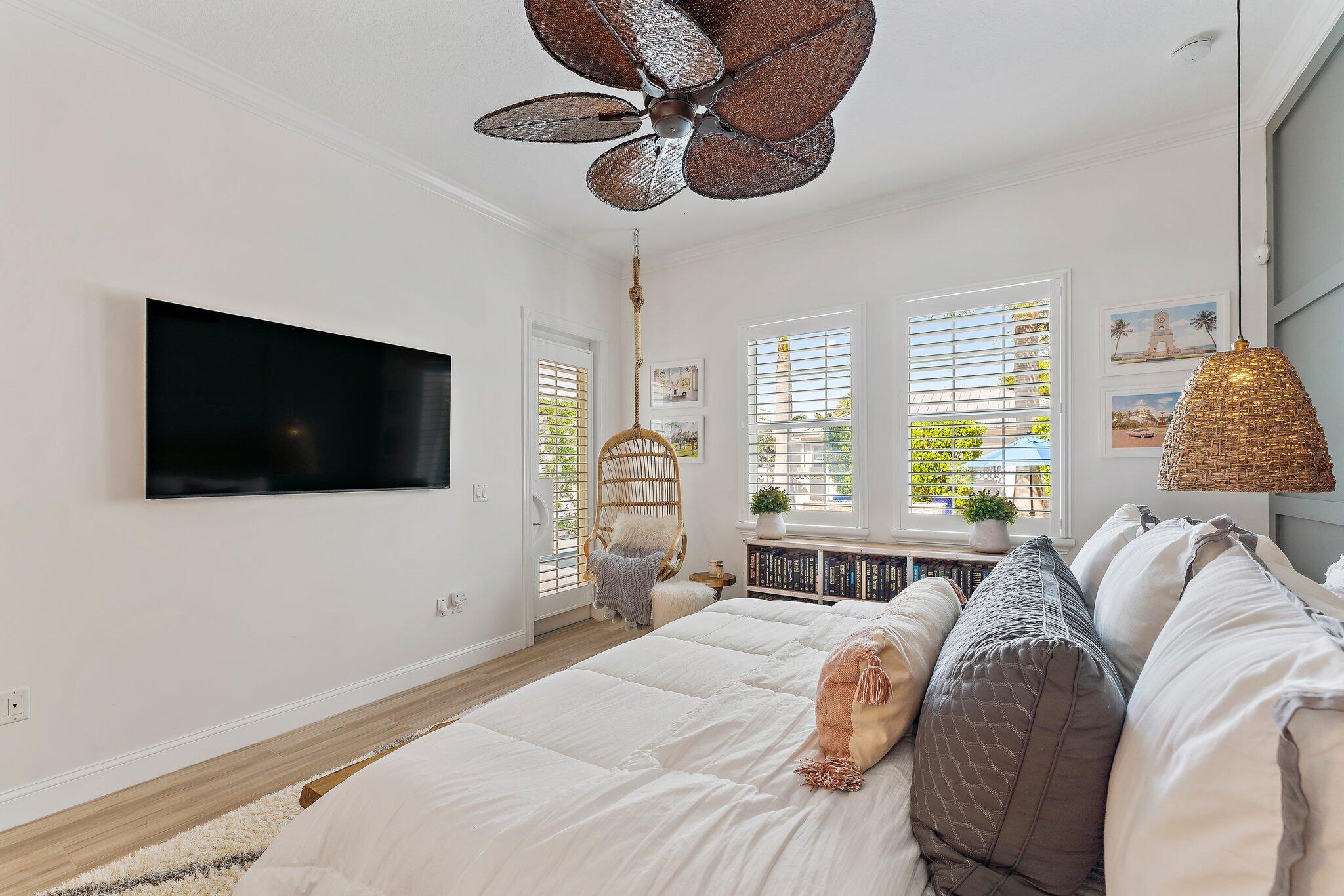 1169 Tropical Drive Jupiter, FL 33458 - Photo 32 of 113 Primary Suite