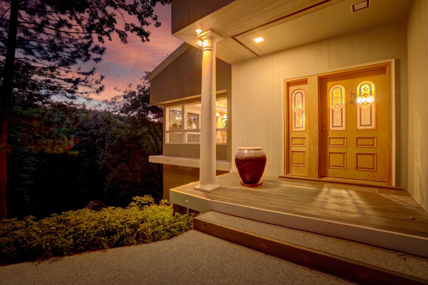 13118 Cement Hill Road Nevada City, CA 95959 - Photo 2 of 98