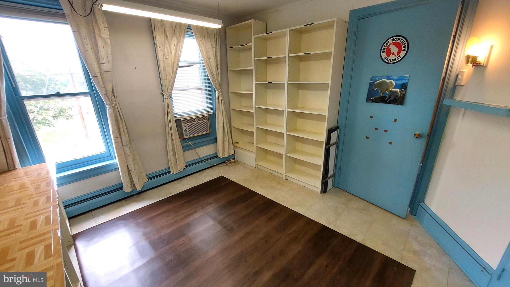 604 Arch Street Spring City, PA 19475 - Photo 26 of 34