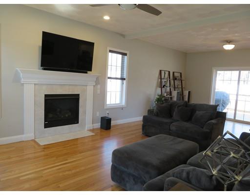 8 Pond View Circle Shirley, MA 01464 - Photo 6 of 25