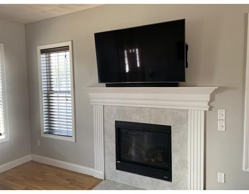 8 Pond View Circle Shirley, MA 01464 - Photo 7 of 25