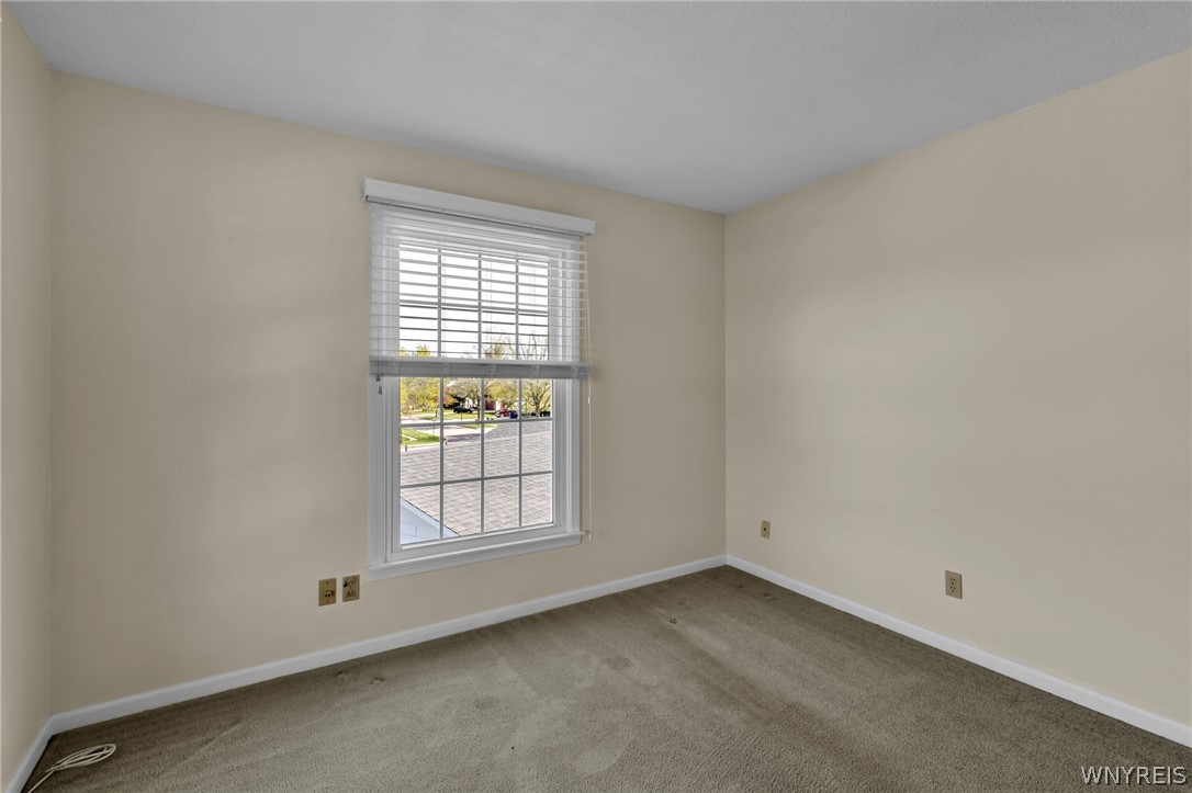 660 Youngs Road, Unit E Amherst, NY 14221 - Photo 17 of 46