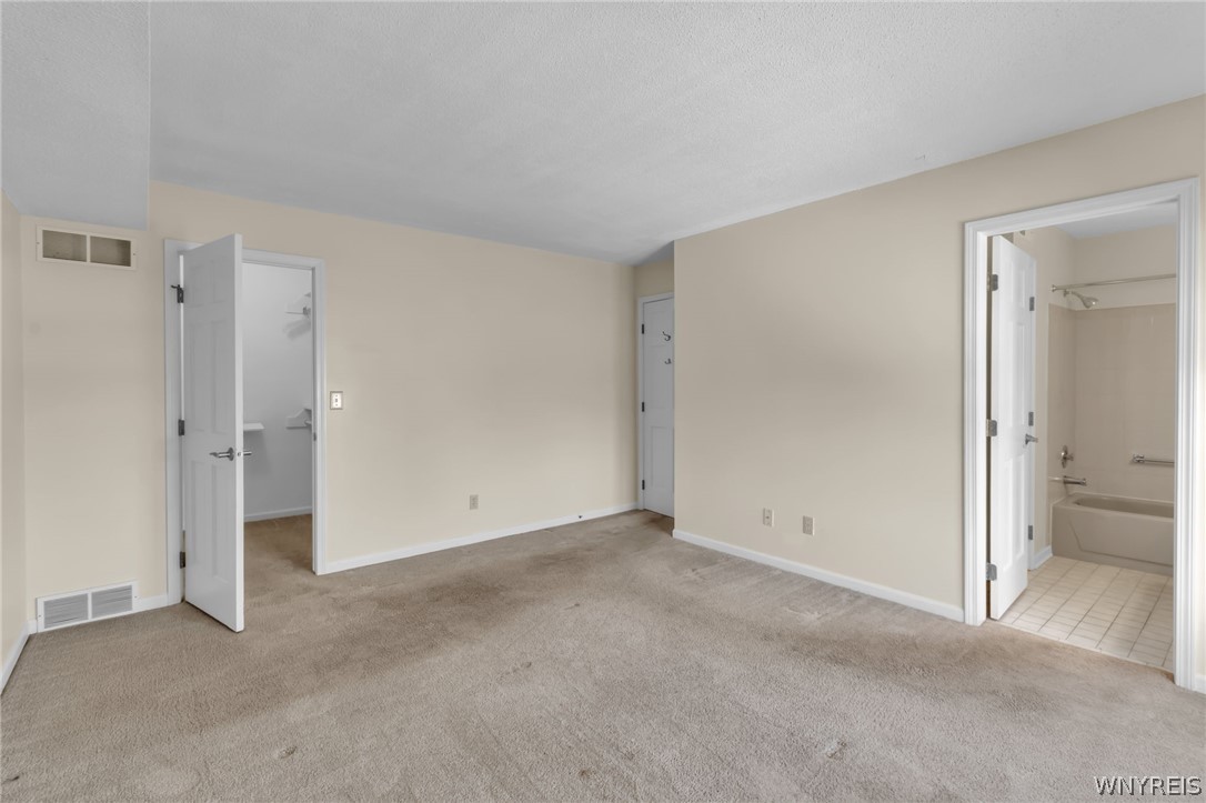 660 Youngs Road, Unit E Amherst, NY 14221 - Photo 18 of 46