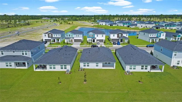 $2,300 | 2060 Stillview Pass, Zephyrhills, FL 33540