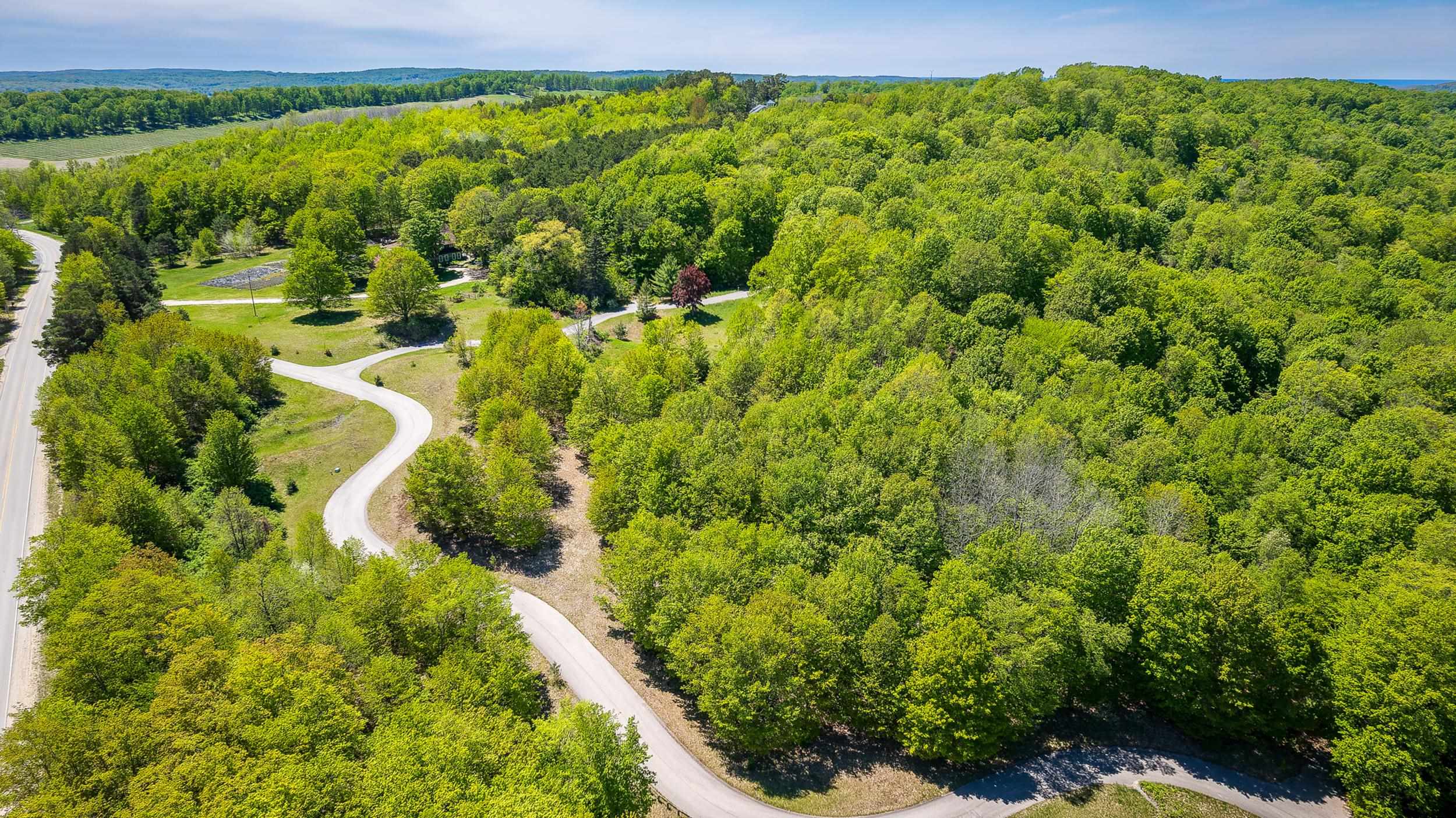 3100 Warren Road Beulah, MI 49617 - Photo 11 of 16