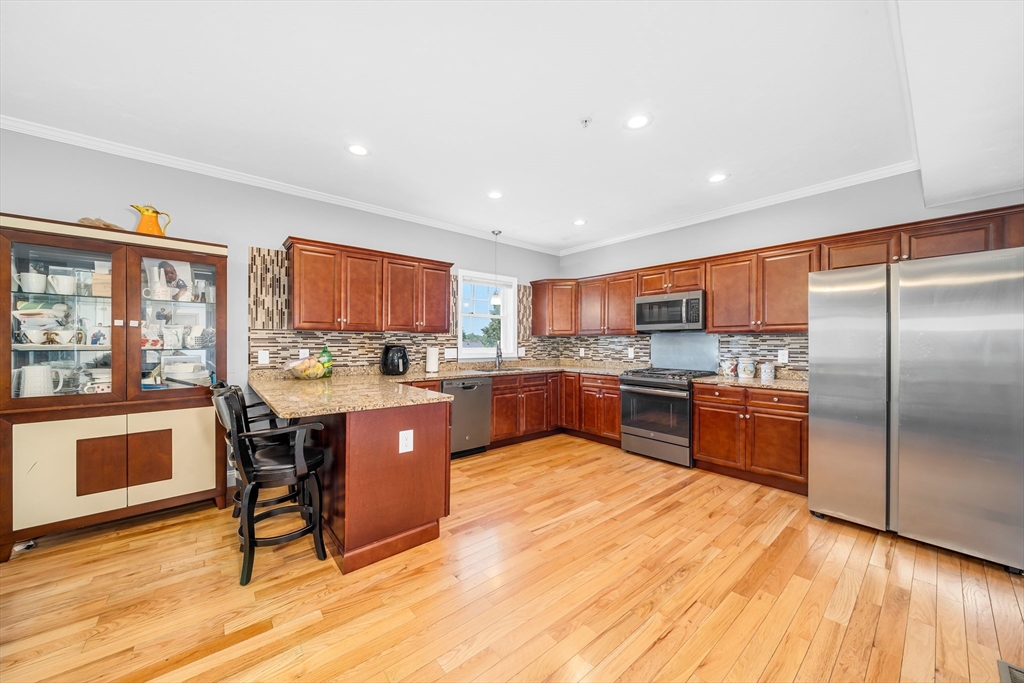 2 Mackenzie Way, Unit 2 Haverhill, MA 01832 - Photo 4 of 37