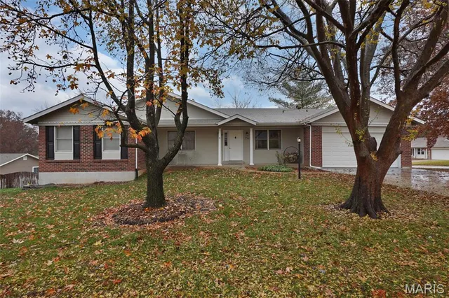 $349,900 | 768 Cedar Glen Drive, Weldon Spring, MO 63304