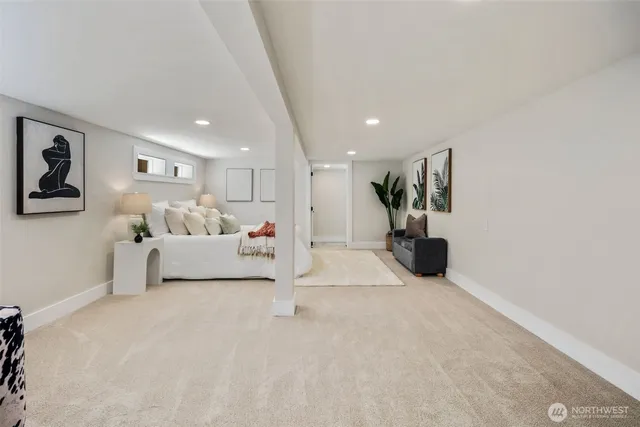 $1,129,000 | 8226 Meridian Avenue North, Seattle, WA 98103