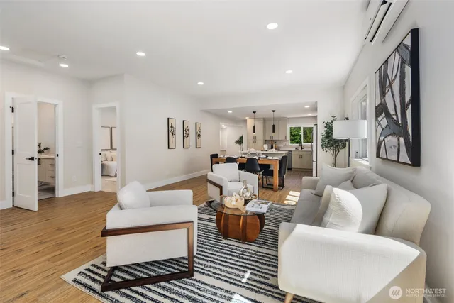 $1,129,000 | 8226 Meridian Avenue North, Seattle, WA 98103