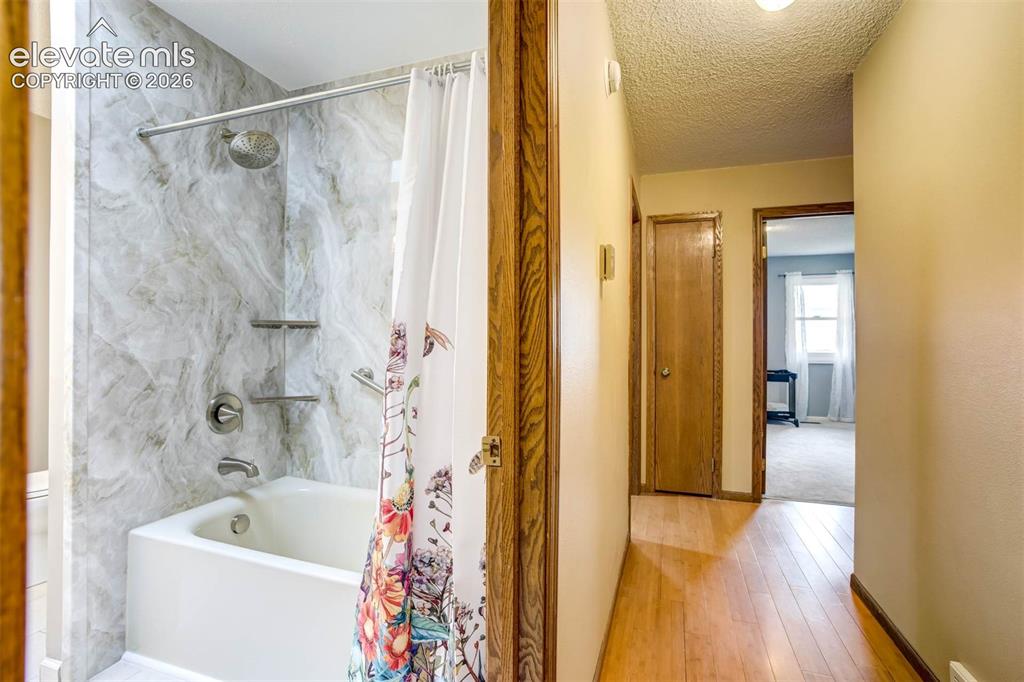 7585 Ponca Road Colorado Springs, CO 80908 - Photo 24 of 49 hall view