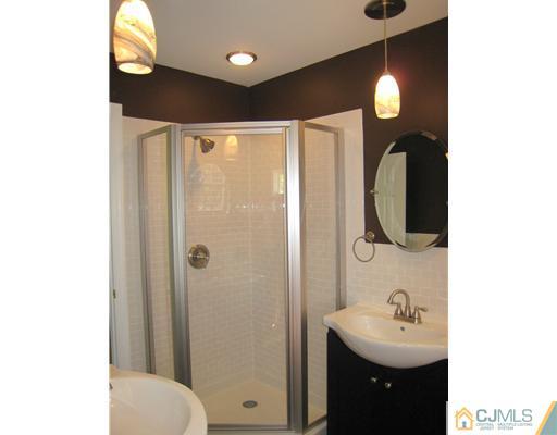 52 Winton Road East Brunswick, NJ 08816 - Photo 14 of 21 Gallery Image 14