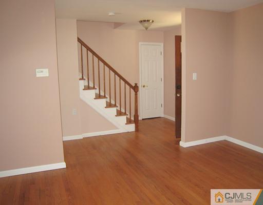 52 Winton Road East Brunswick, NJ 08816 - Photo 5 of 21 Gallery Image 5