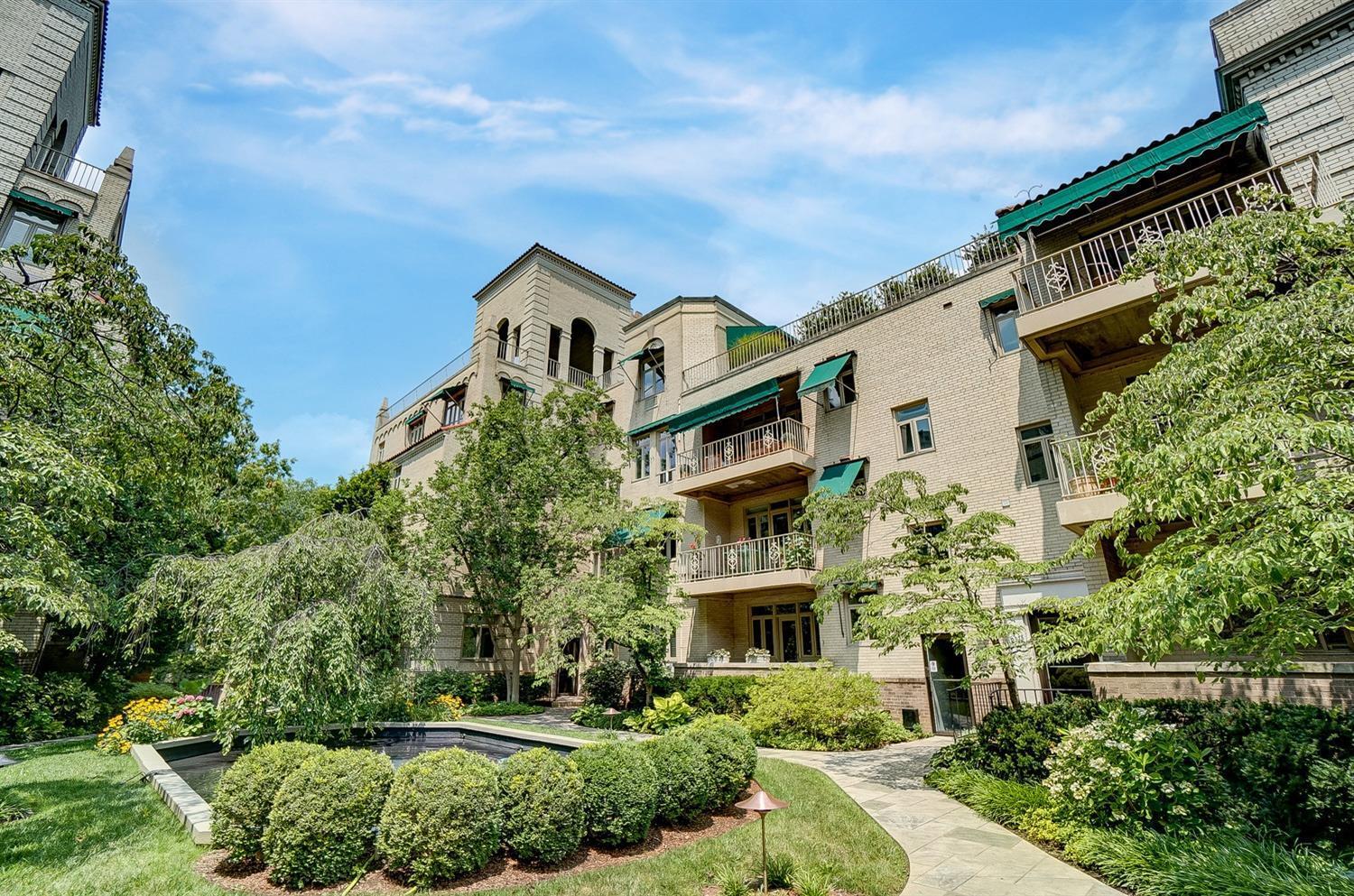 2376 Madison Road, Unit 51 Cincinnati, OH 45208 - Photo 4 of 47 Gallery Image 4