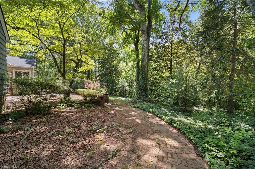 521 Buckingham Road Winston-Salem, NC 27104 - Photo 49 of 50