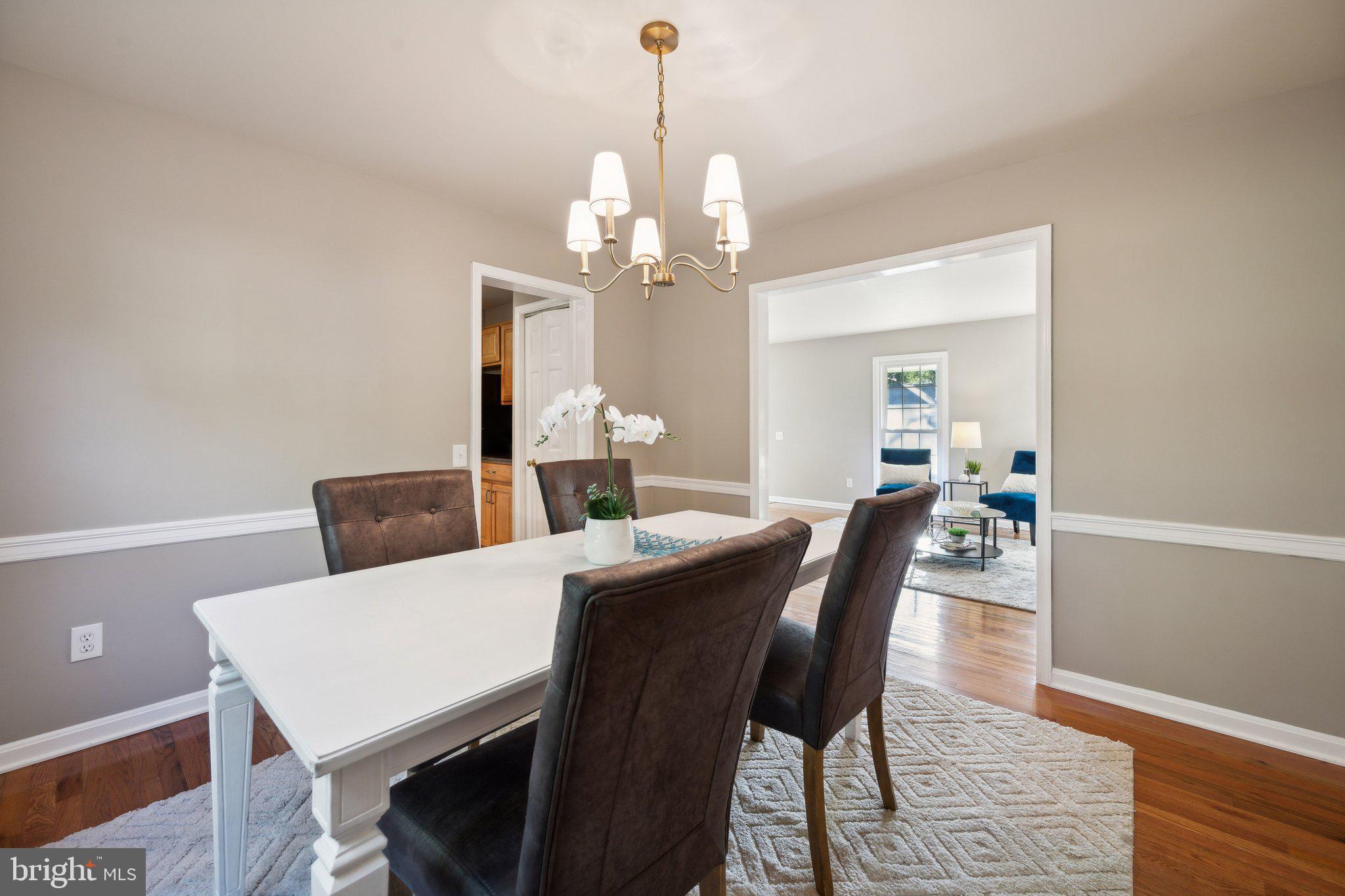 11421 Classical Lane Silver Spring, MD 20901 - Photo 6 of 35 Dining room