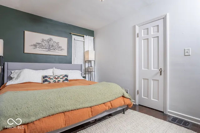 $273,000 | 5348 Rosslyn Avenue, Indianapolis, IN 46220