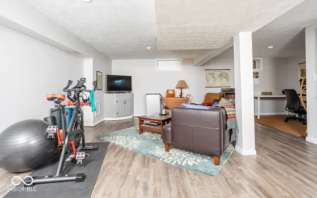 $273,000 | 5348 Rosslyn Avenue, Indianapolis, IN 46220