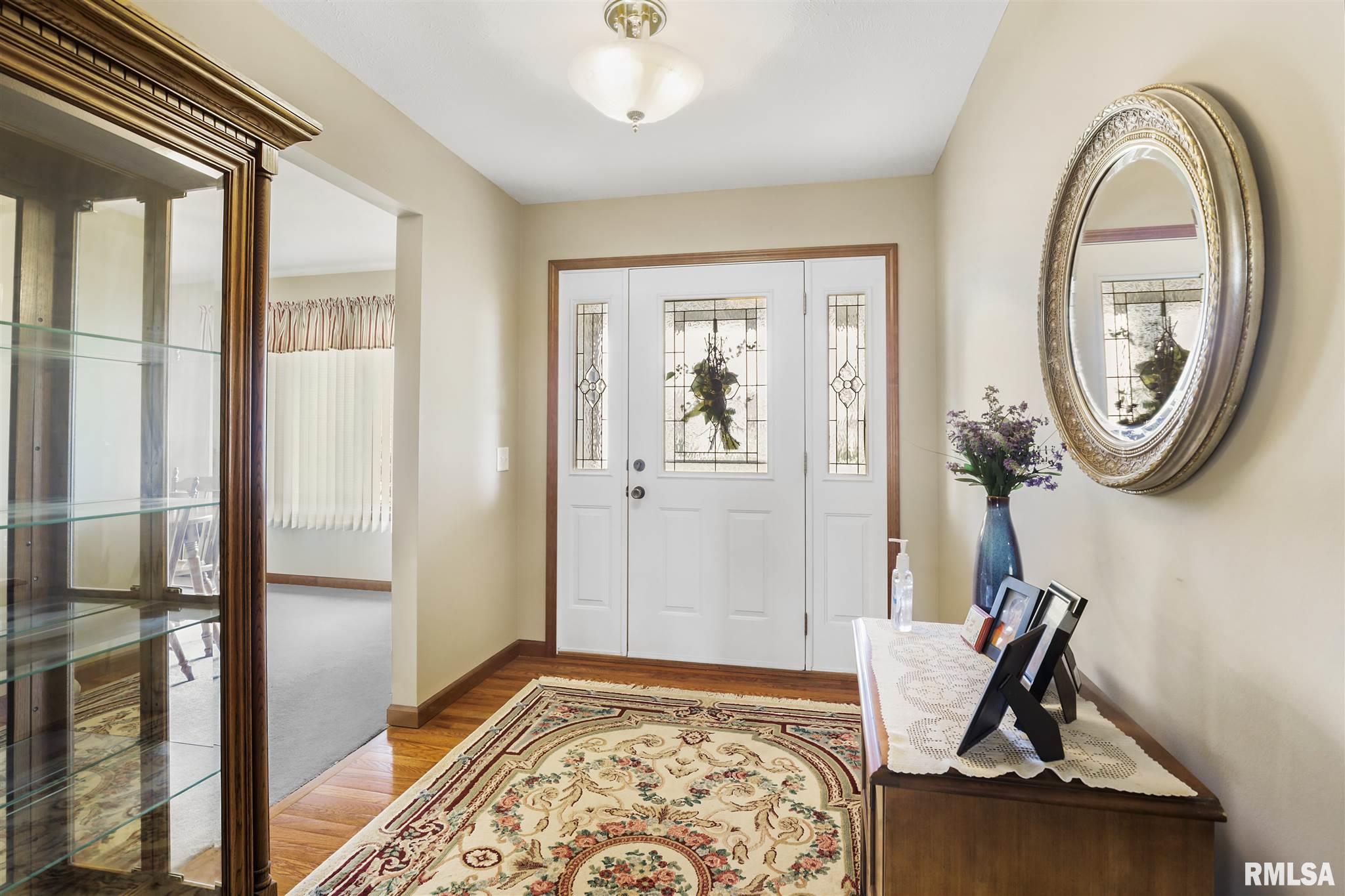 5308 Bunting Road Springfield, IL 62711 - Photo 3 of 22