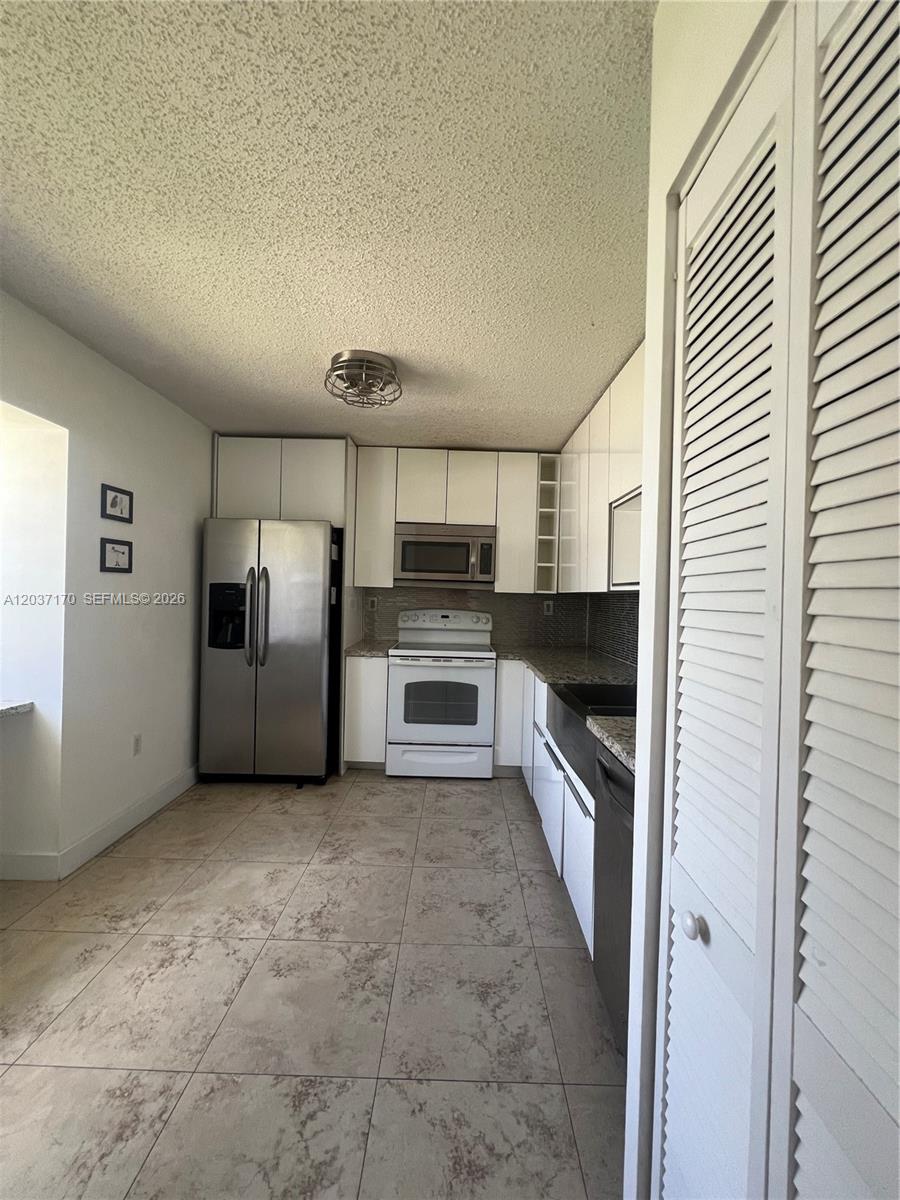 13742 Southwest 147th Cir Lane, Unit 227 Miami, FL 33186 - Photo 14 of 15