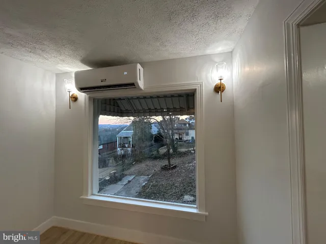 $185,000 | 816 Elmwood Lane, Cumberland, MD 21502