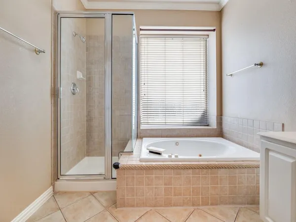 $3,000 | 6009 Glen Abbey Court, Garland, TX 75044