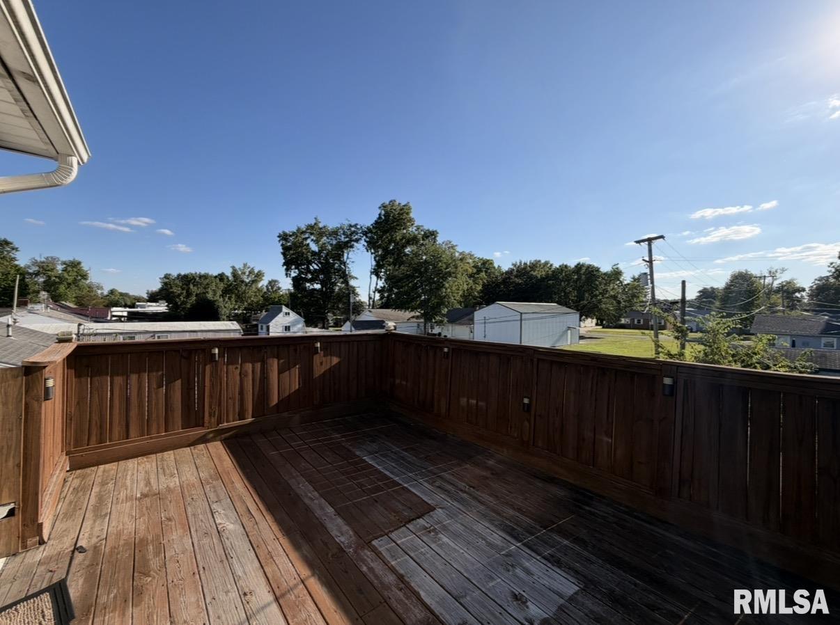 135 10th Street Carmi, IL 62821 - Photo 41 of 42